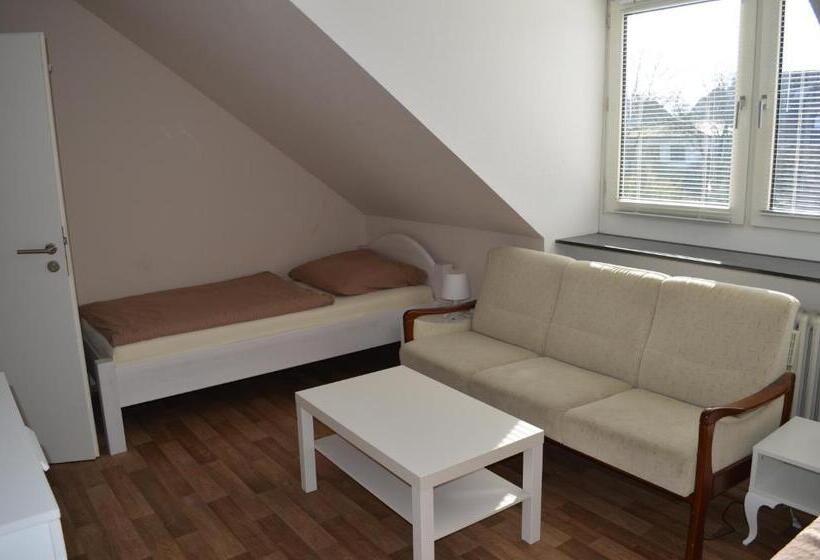 Pension John F Kennedy