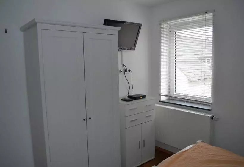 Pension John F Kennedy