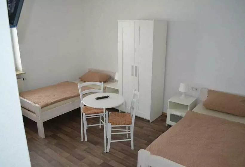 Pension John F Kennedy