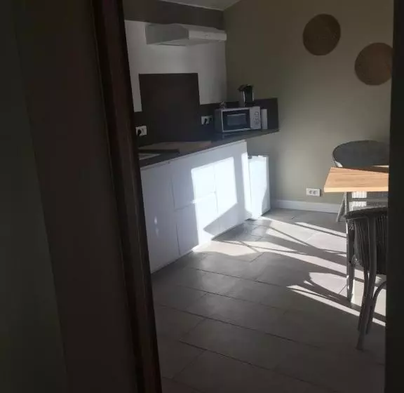 Aamiaismajoitus (B&B) L Atelier Des Coudelières