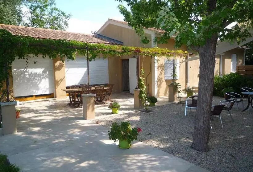 Aamiaismajoitus (B&B) L Atelier Des Coudelières