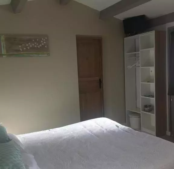 Aamiaismajoitus (B&B) L Atelier Des Coudelières