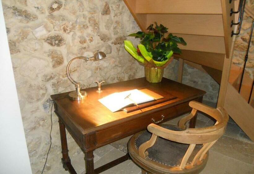 مبيت وإفطار Les Mille Et Une Pierres