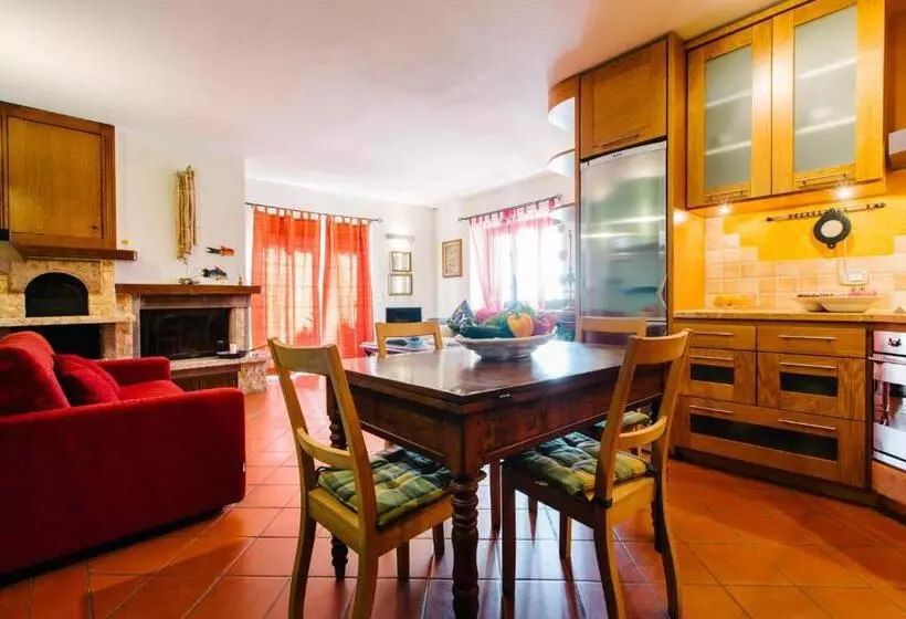 هتل Agriturismo Casa Andreina