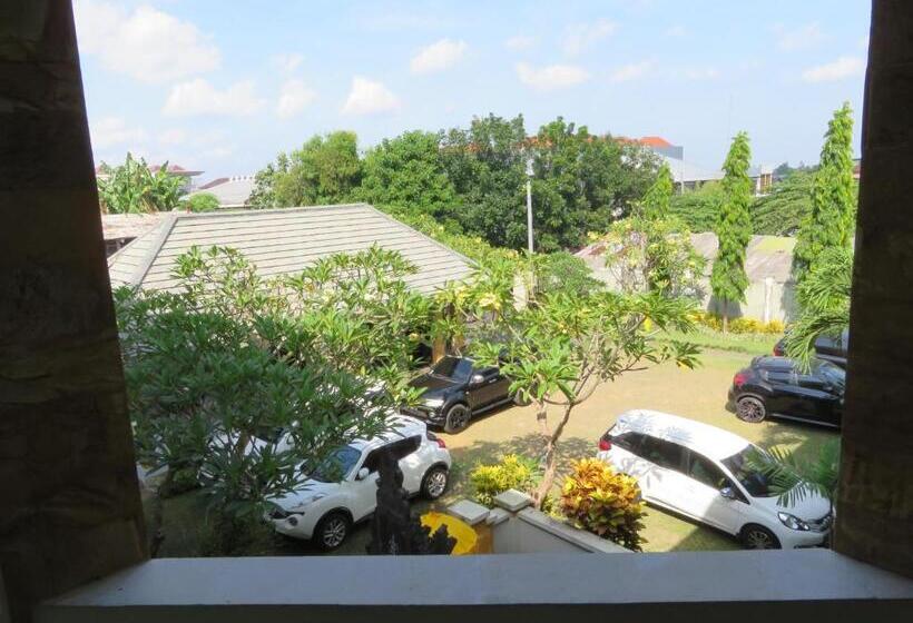 בית מלון כפרי Tara Bali Residence