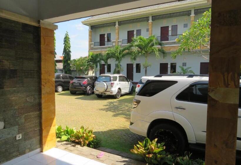 בית מלון כפרי Tara Bali Residence