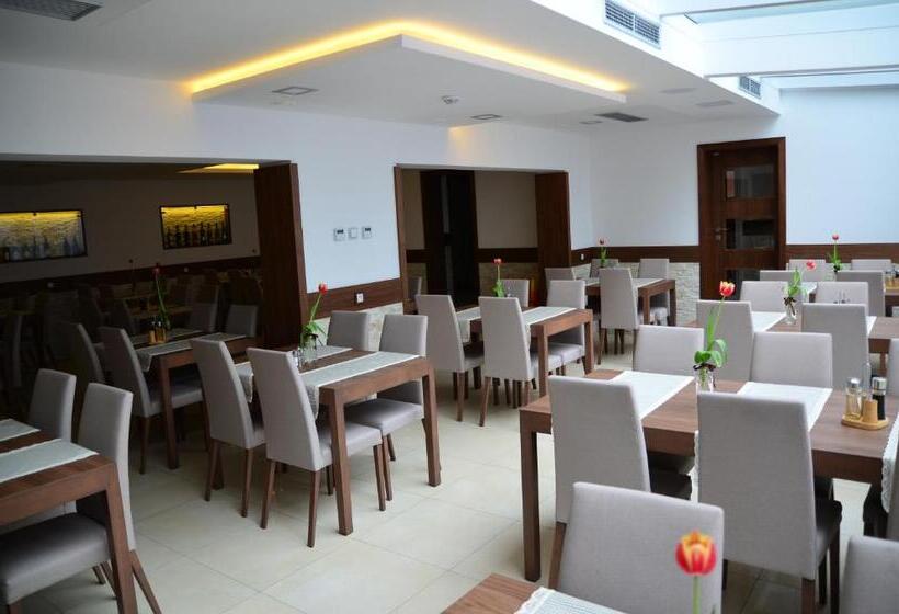 펜션 Penzión Gitka