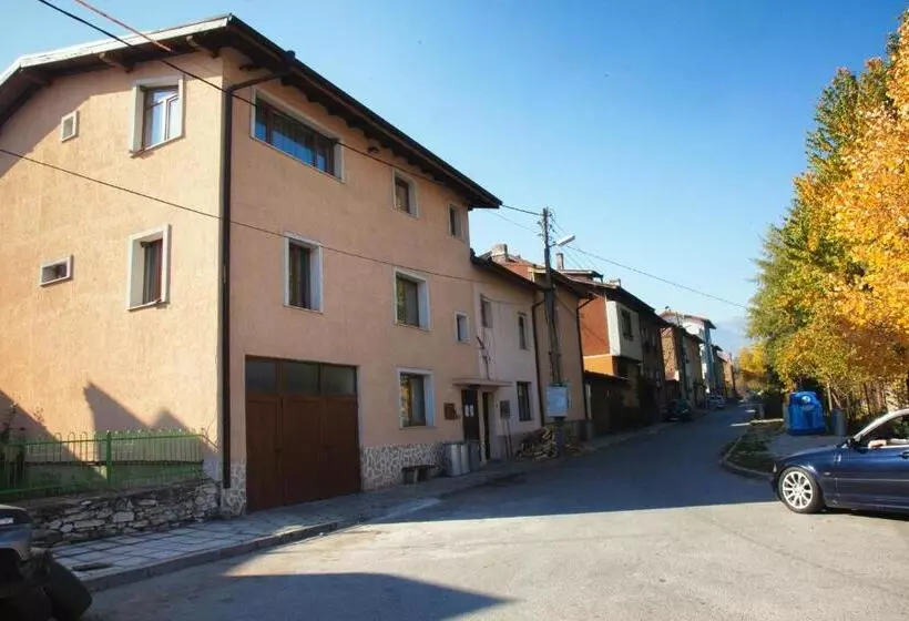 ペンション Valevitsata Guesthouse