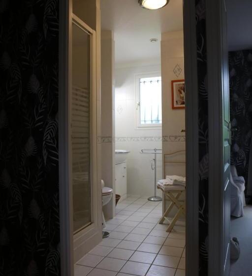 تختخواب و صبحانه Au Coeur Des Vignes