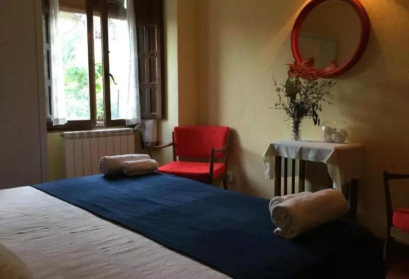 Aamiaismajoitus (B&B) Casa Lola