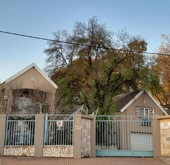 Bed & Breakfast Sugarbush Accommodation