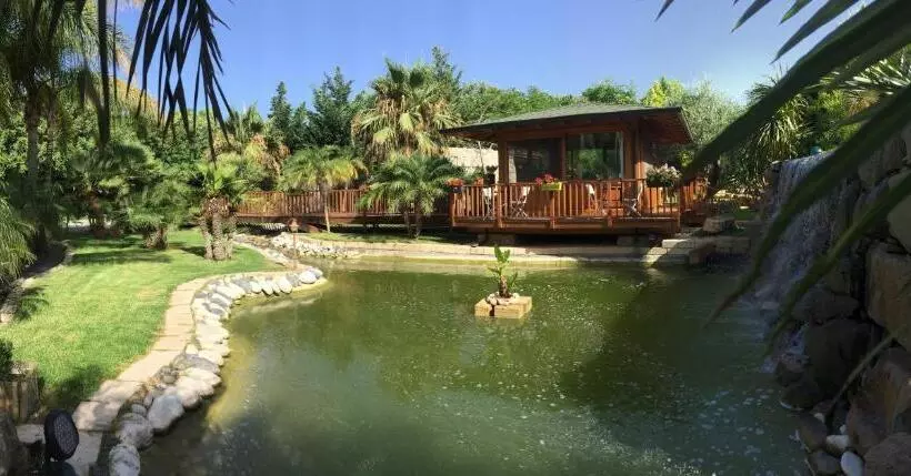 Aamiaismajoitus (B&B) Villa Giulia   Sicilian Luxury Garden
