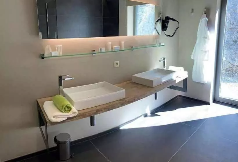 ホテル Hôtel Wellness Eau De Roche Durbuy