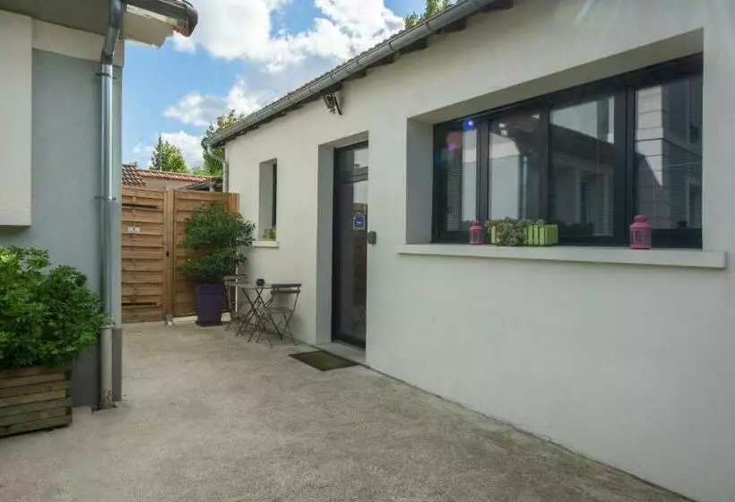 Le Vieux Puits Paris Est Paris Disney