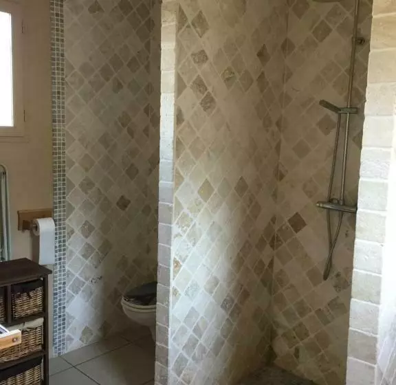 پانسیون Delaporte