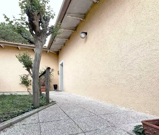 پانسیون Il Melograno