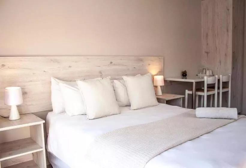 Majatalo Kelzane Self Catering