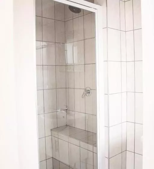 Majatalo Kelzane Self Catering