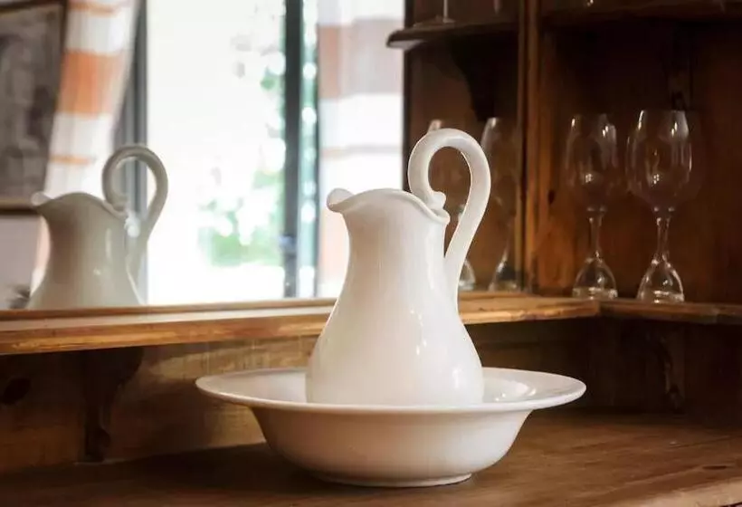 ベッドアンドブレックファースト Ca La Gloria