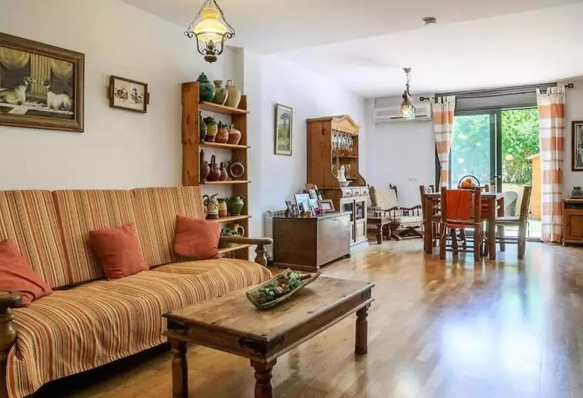 ベッドアンドブレックファースト Ca La Gloria