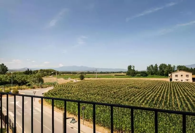 ベッドアンドブレックファースト Ca La Gloria