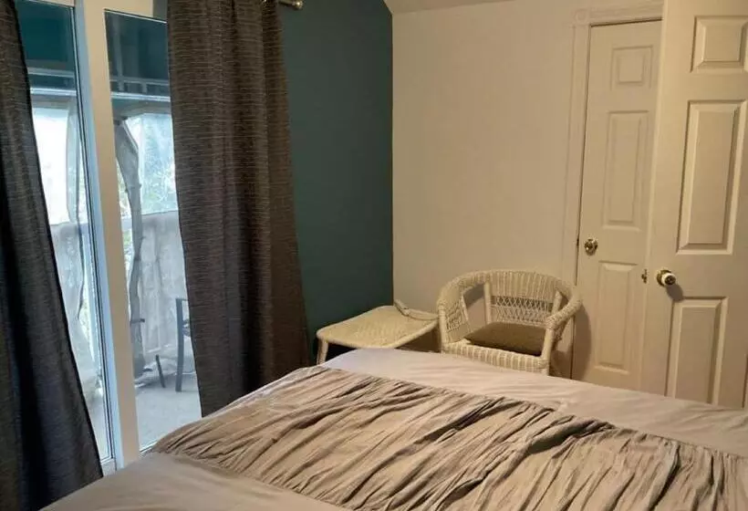 Aamiaismajoitus (B&B) Gite Du Lac Docteur