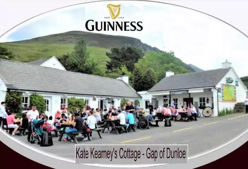 Aamiaismajoitus (B&B) Leabrook House