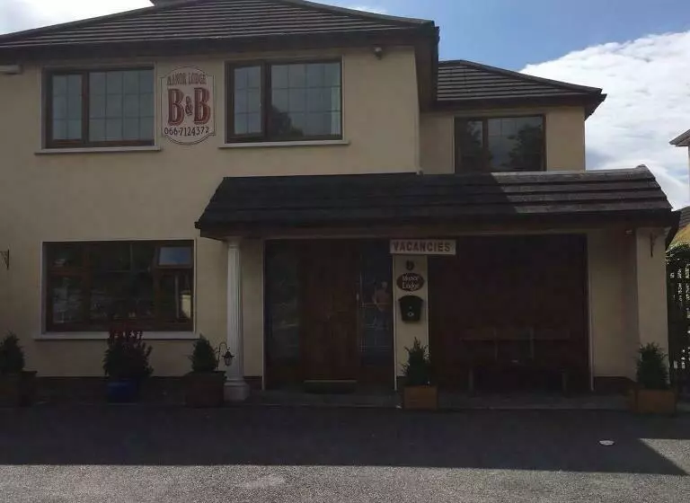 ベッドアンドブレックファースト Manorlodge