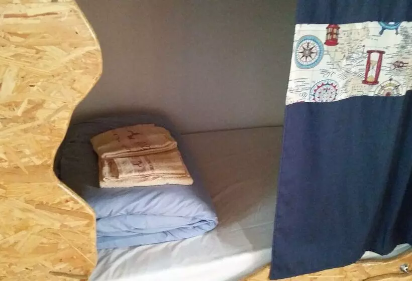 Guest House Host O Morro   Hostel