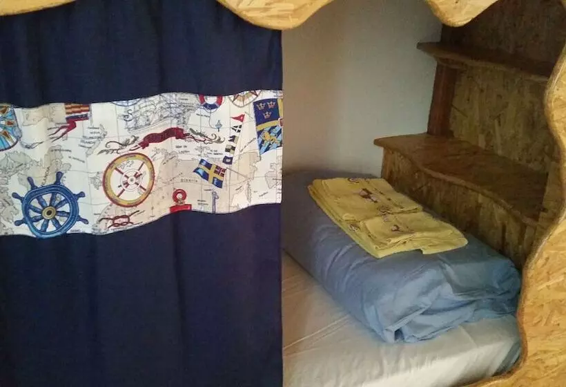 Guest House Host O Morro   Hostel