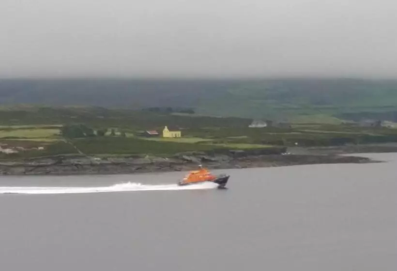 Horizon View Lodge Bed And Breakfast Glanleam Road Knightstown Valentia Island County Kerry V23 W447