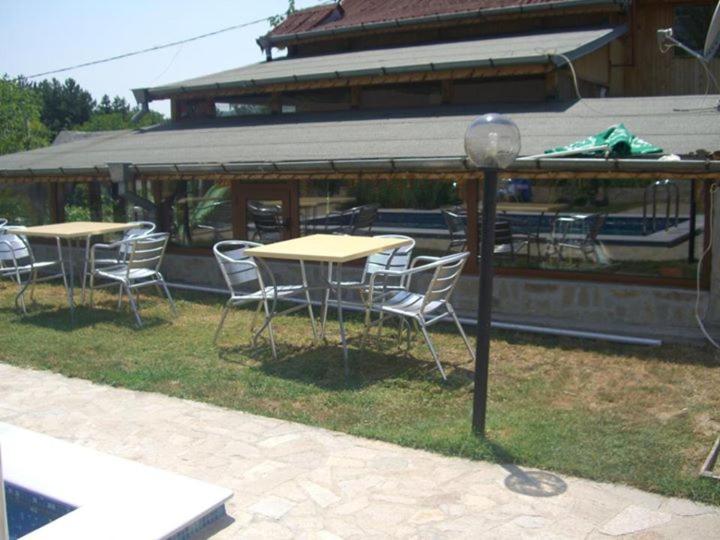 בית מלון כפרי хотел сандим