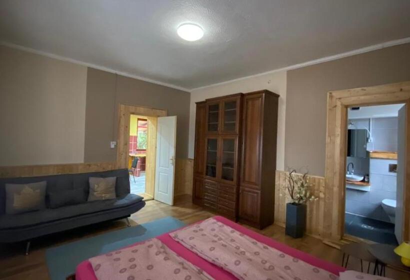 בית מלון כפרי Dobó Tanya