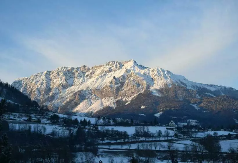 Majatalo Gästehaus Fuchs