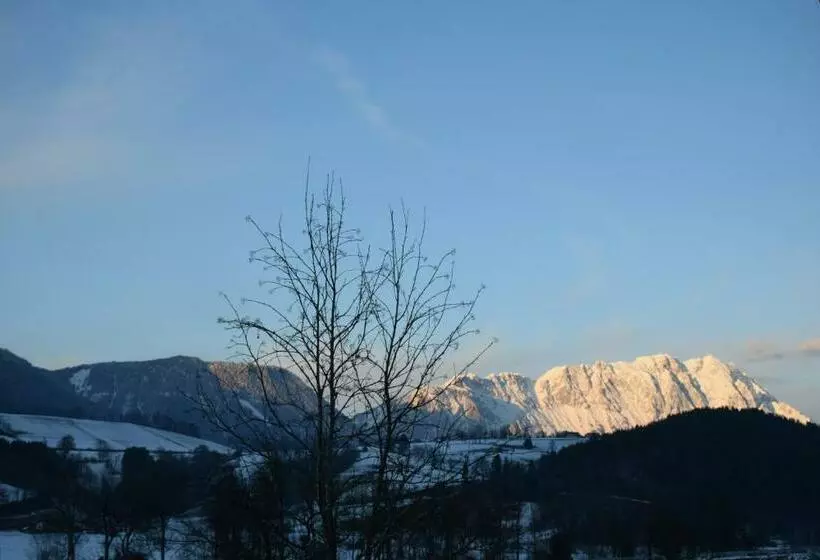 Majatalo Gästehaus Fuchs