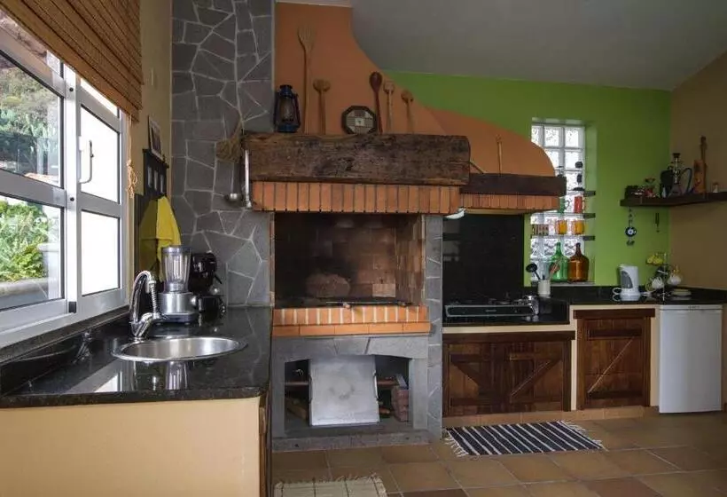 ペンション Sunset Sea Breeze