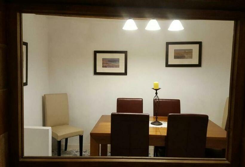 بنسيون Casa La Arracada