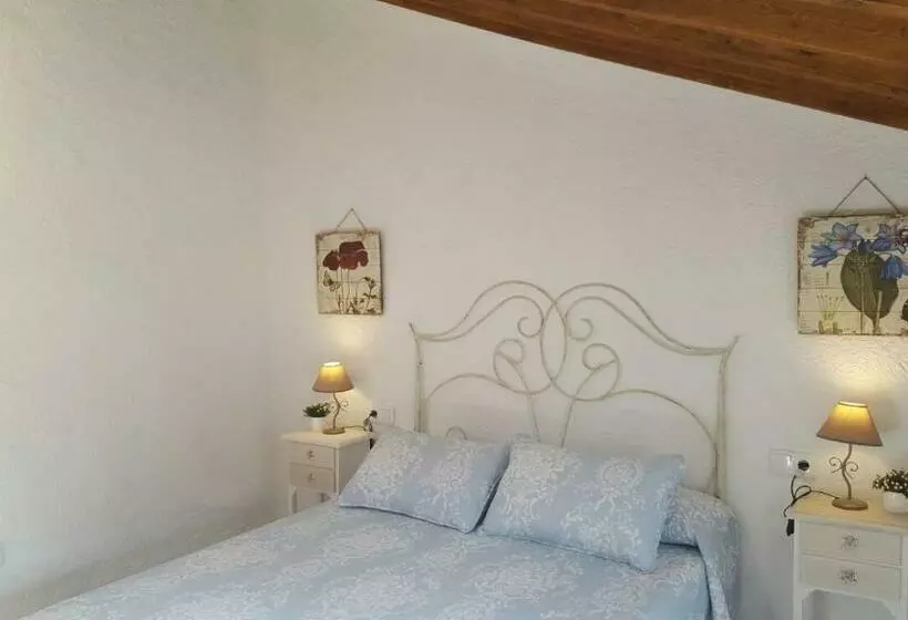 پانسیون Casa La Arracada