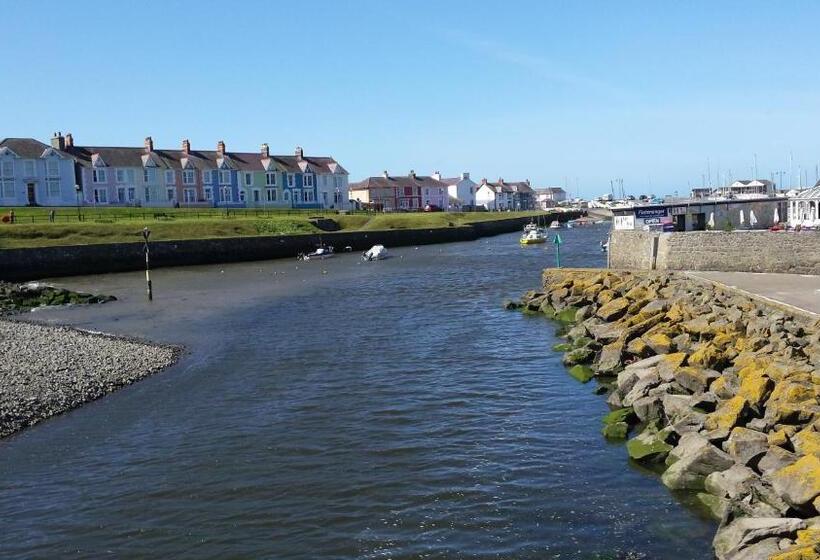 Ty Mawr At Bethania B&b Rooms And Crumble Cottage