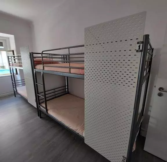 Aloha Hostel