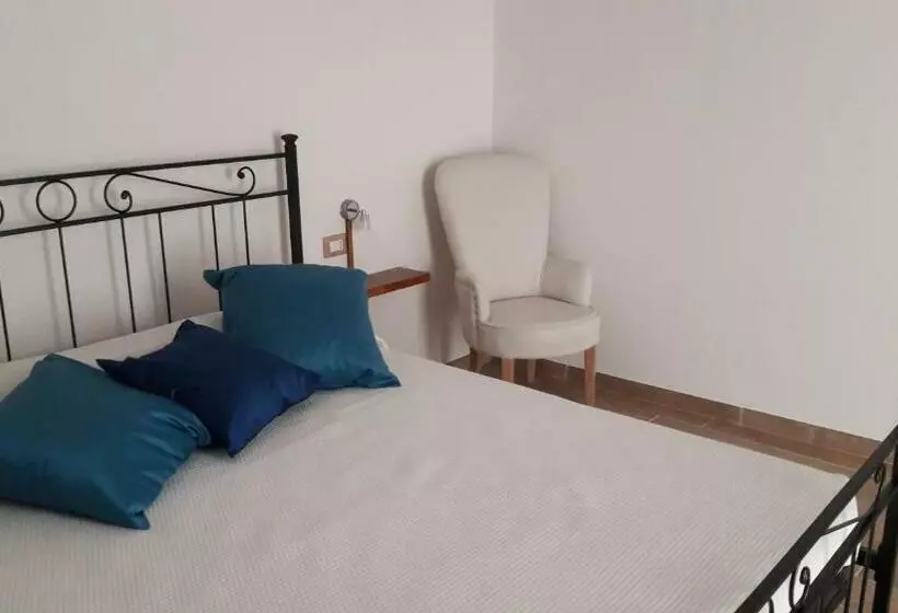 Aamiaismajoitus (B&B) Antico Pioppo