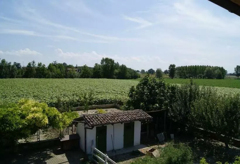 Aamiaismajoitus (B&B) Antico Pioppo