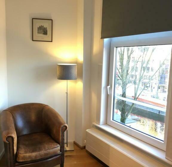 تختخواب و صبحانه Bridge Inn