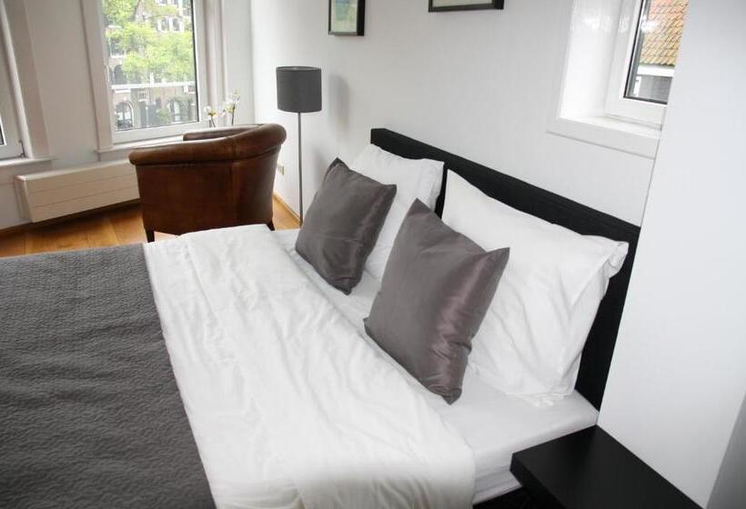 تختخواب و صبحانه Bridge Inn