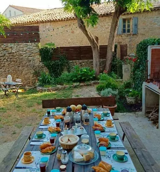 ベッドアンドブレックファースト Chez Lola Maison D Hôtes Corbières