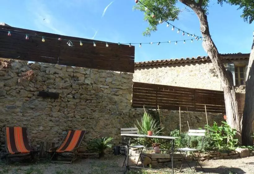 ベッドアンドブレックファースト Chez Lola Maison D Hôtes Corbières