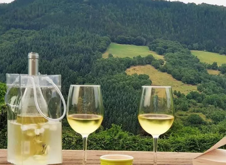 Aamiaismajoitus (B&B) La Villa Des Raspes   Holistique Spa   Adult Only