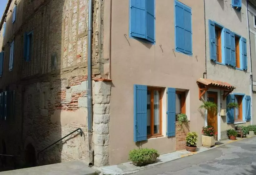 Aamiaismajoitus (B&B) Les Balcons Du Pastel