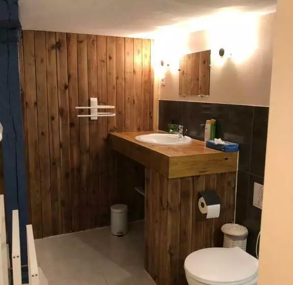 Aamiaismajoitus (B&B) Les Balcons Du Pastel