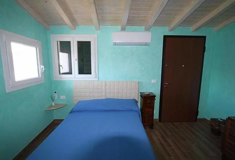 Hotelli Agriturismo Nonni Devia